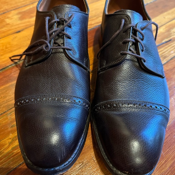 Allen Edmonds Dark Brown Leather Oxfords - Picture 1 of 6